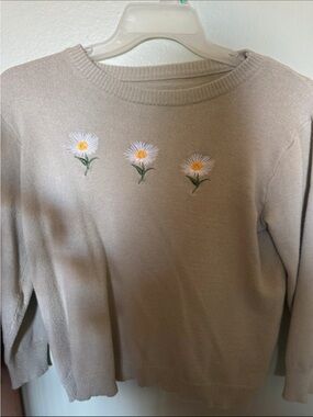 daisy sweater